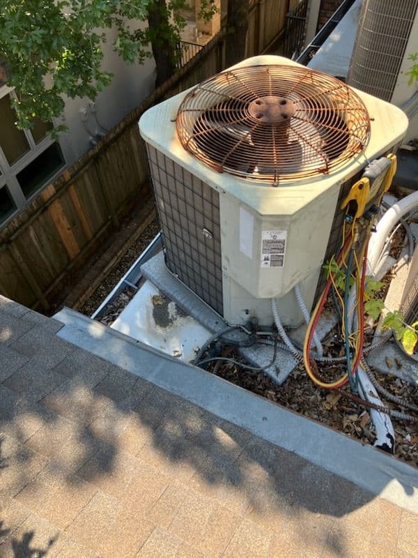 Gallery photos for Rapid Rooftop HVAC Repair in Round Rock: Image #1