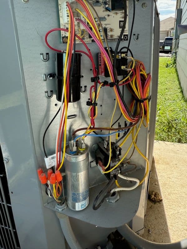Gallery photos for Efficient Air Conditioning Fix in Hutto TX: Image #1