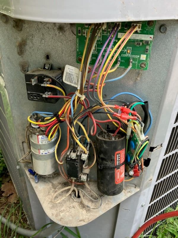 Gallery photos for Quick and Efficient AC Repair in Hutto: Image #3