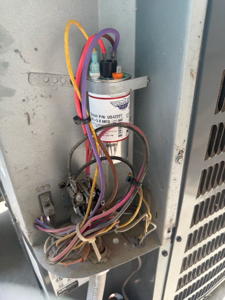 Gallery photos for Rapid Capacitor Replacement in Round Rock: Image #1